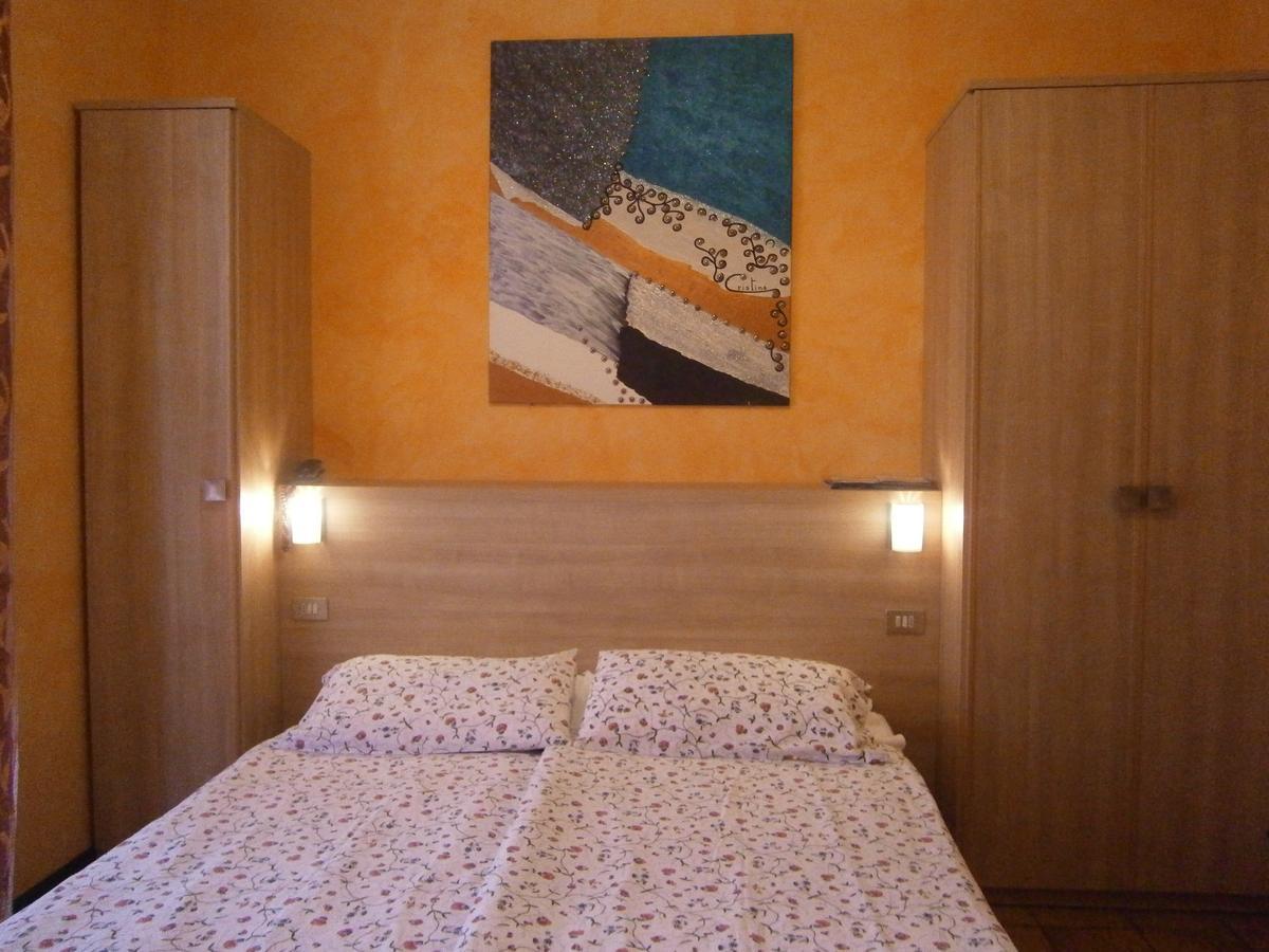 Hotel Chiara Sirmione Buitenkant foto