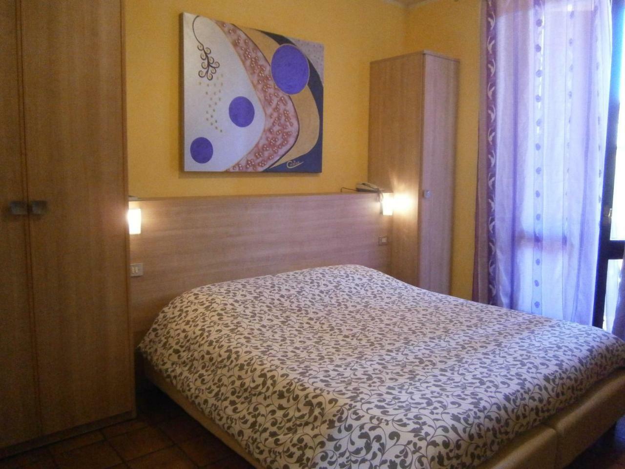 Hotel Chiara Sirmione Buitenkant foto