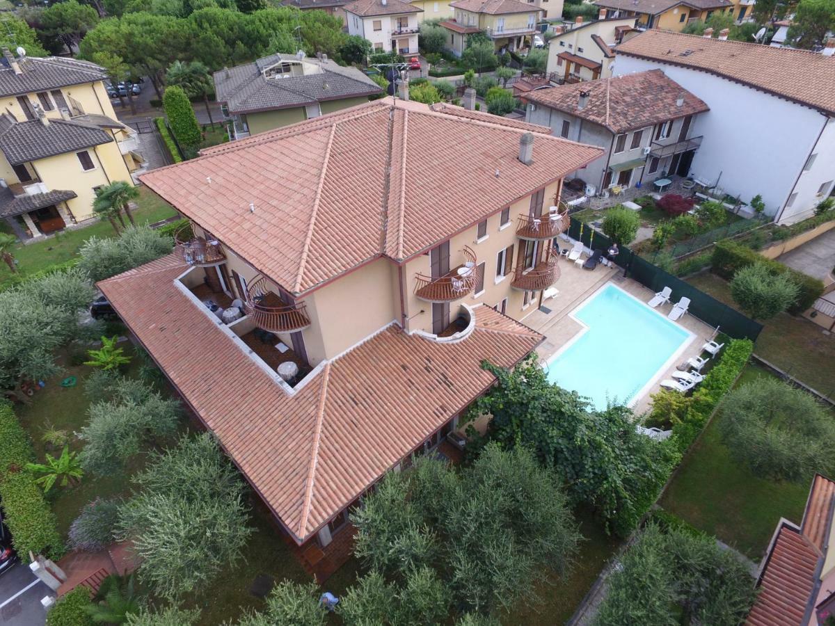 Hotel Chiara Sirmione Buitenkant foto